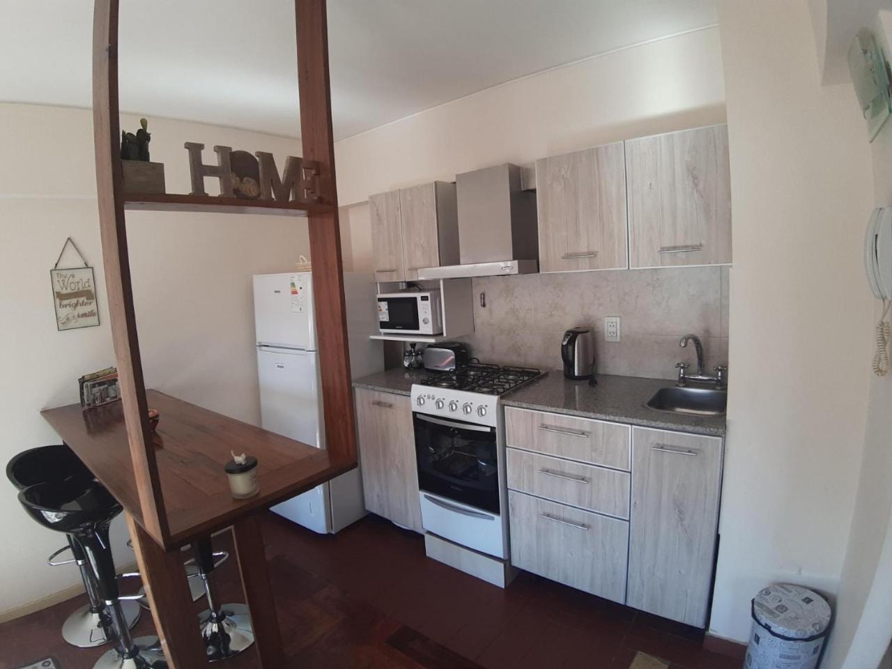 Alquiler Departamento Centro Mendoza Capital Appartement Buitenkant foto