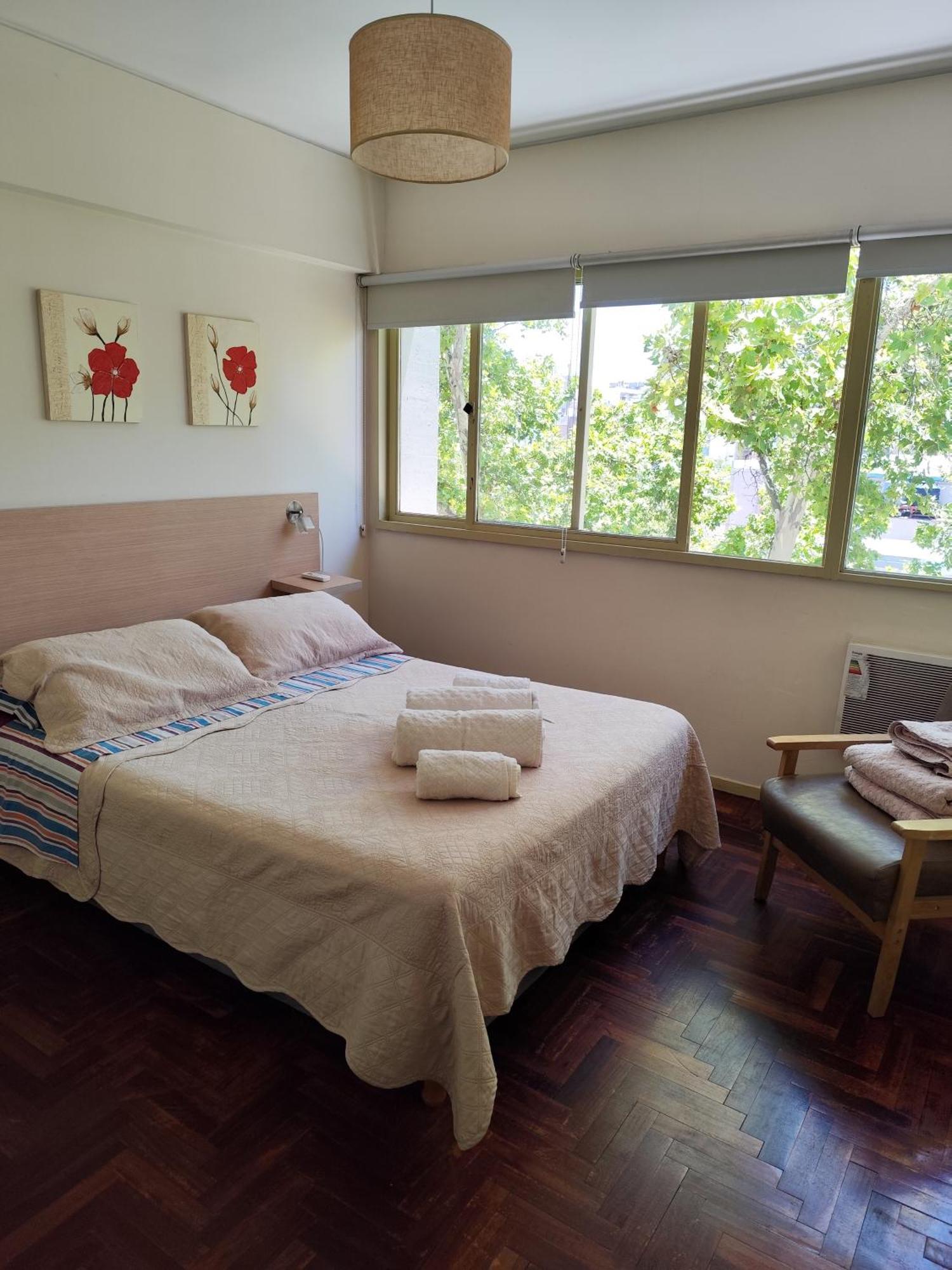Alquiler Departamento Centro Mendoza Capital Appartement Buitenkant foto