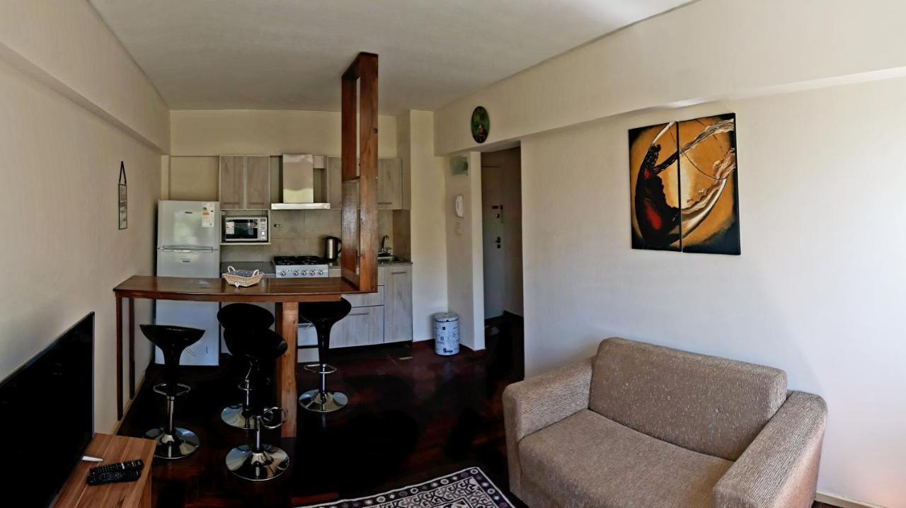 Alquiler Departamento Centro Mendoza Capital Appartement Buitenkant foto